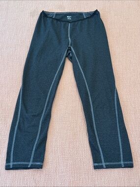 MEC wm’s base layer / underpants capri  base layer Pants Gray Contrast Stitching